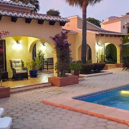 Villa Tres Lunas